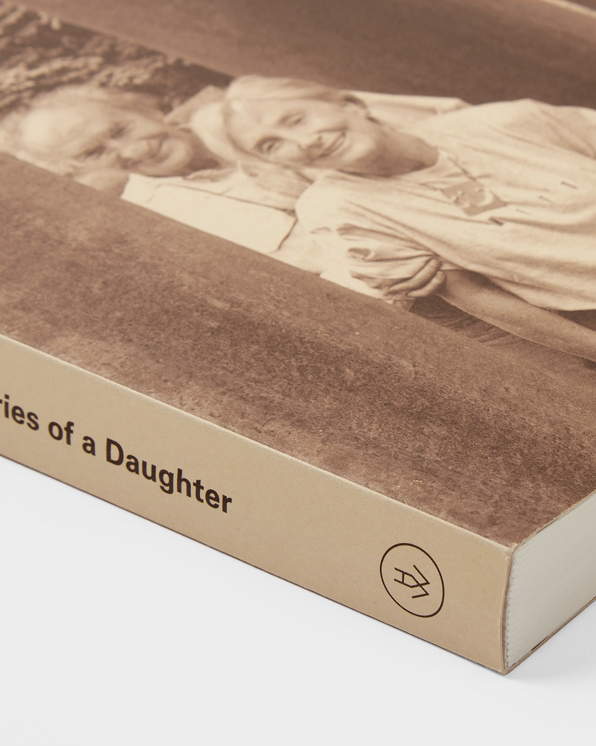 Eduardo Chillida and Pilar Belzunce: Memories of a Daughter