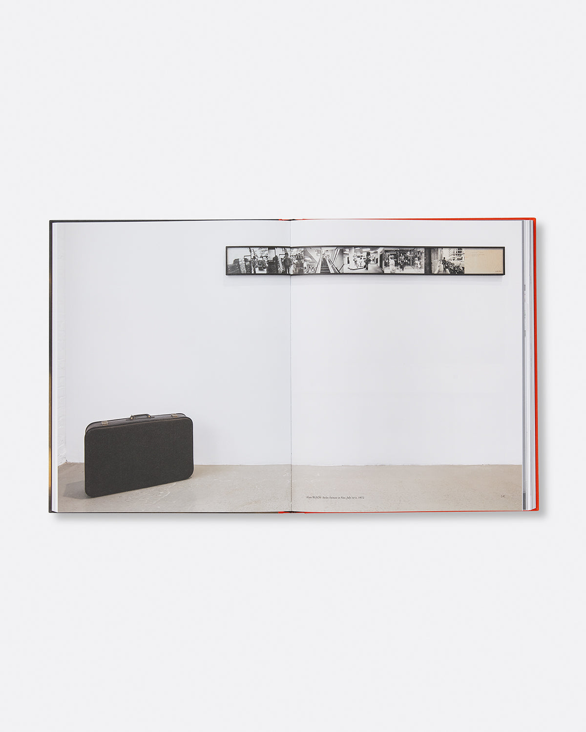 A Luta Continua: The Sylvio Perlstein Collection Default Title