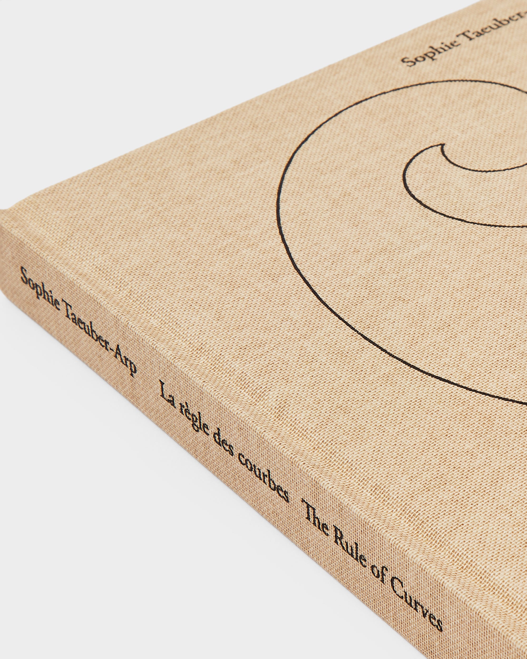 Sophie Taeuber-Arp: la règle des courbes / The Rule of Curves