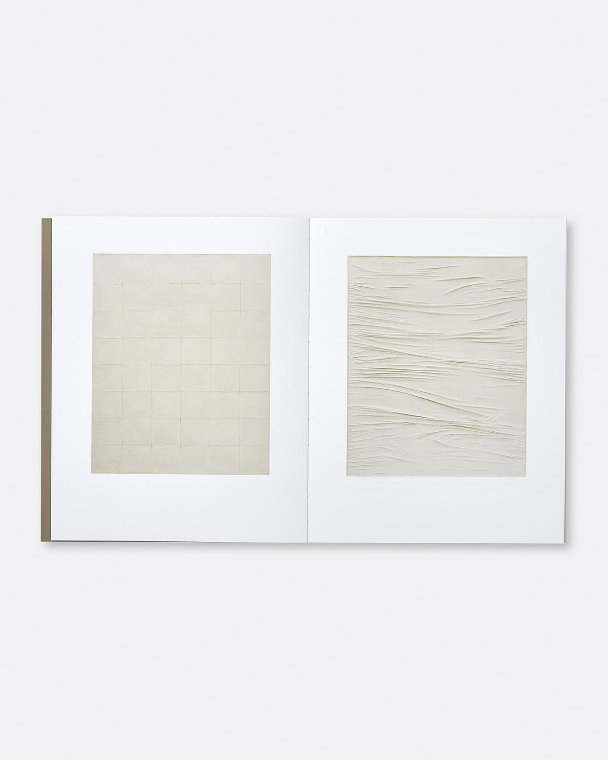 Piero Manzoni: The Twin Paintings Default Title