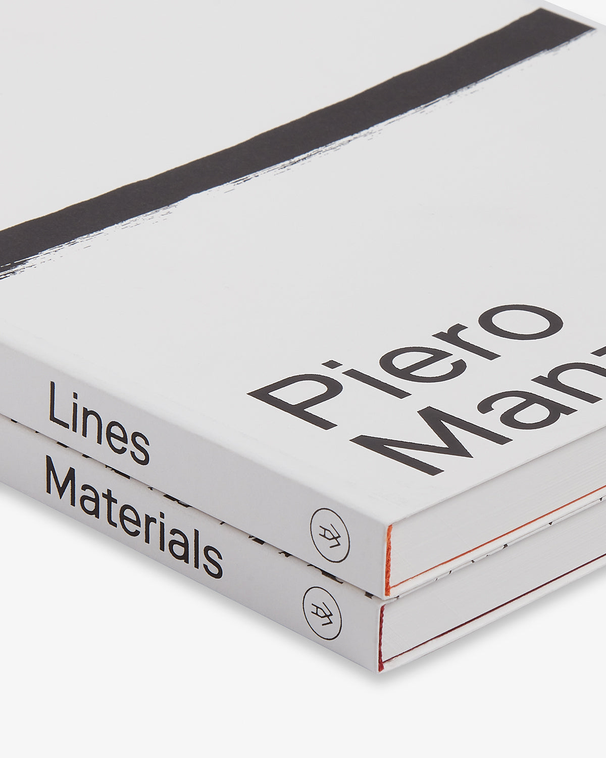 Piero Manzoni: Materials & Lines